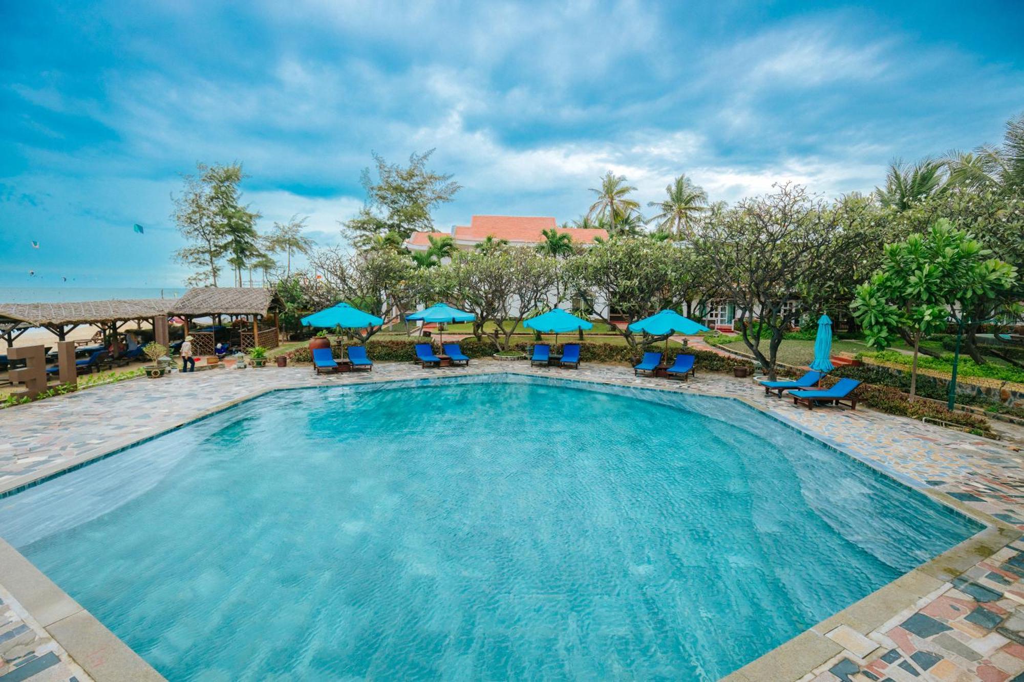 Swiss Village Resort&Spa Mũi Né Exterior foto